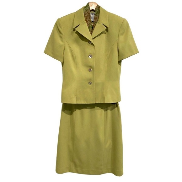 Kasper - Light Green women's skirt suit with scarf women's size 10 - Picture 1 of 4